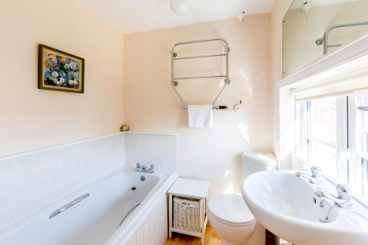 5 Coastguard Cottages Aldeburgh Eksteriør bilde